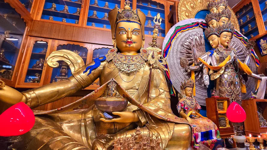 India, Dharamshala, Dalai Lama Temple