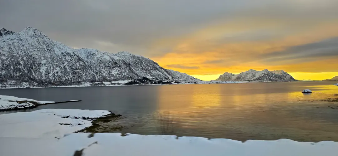 Norway, Svolvaer, Sunrise
